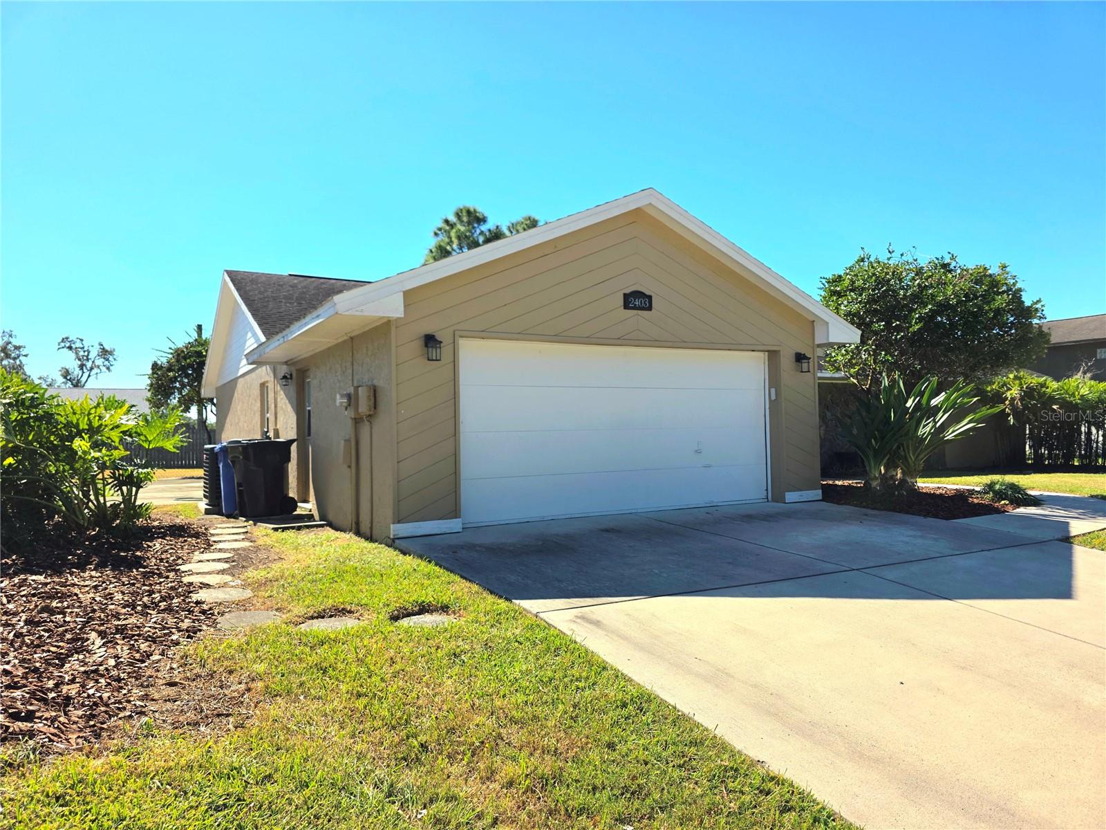 WELLINGTON - Residential