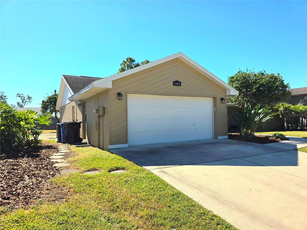 Photo of 2403 Stonehill Avenue, Valrico, FL 33594 (MLS # TB8443317)