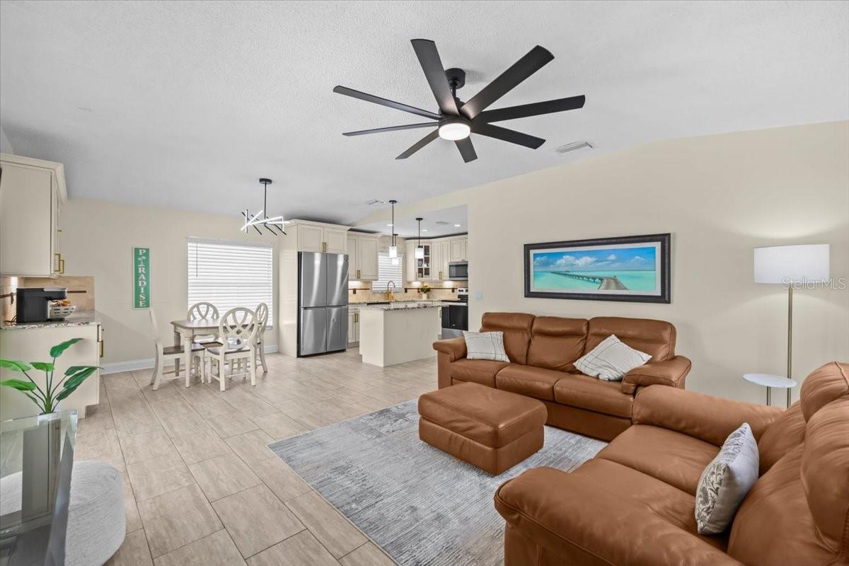 7318 S KISSIMMEE STREET