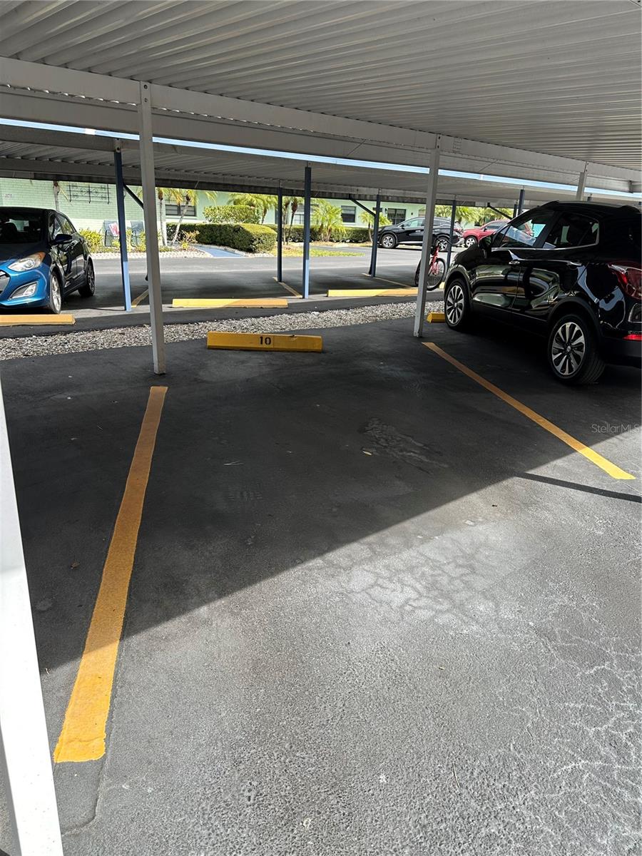 TERRACE PARK OF FIVE TOWNS - Residential