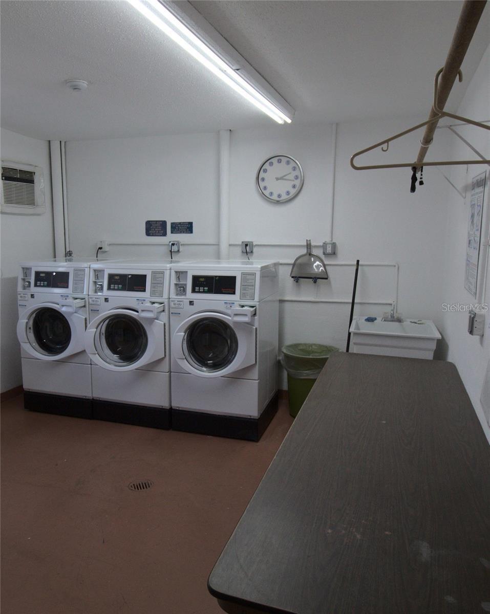 TERRACE PARK OF FIVE TOWNS - Residential