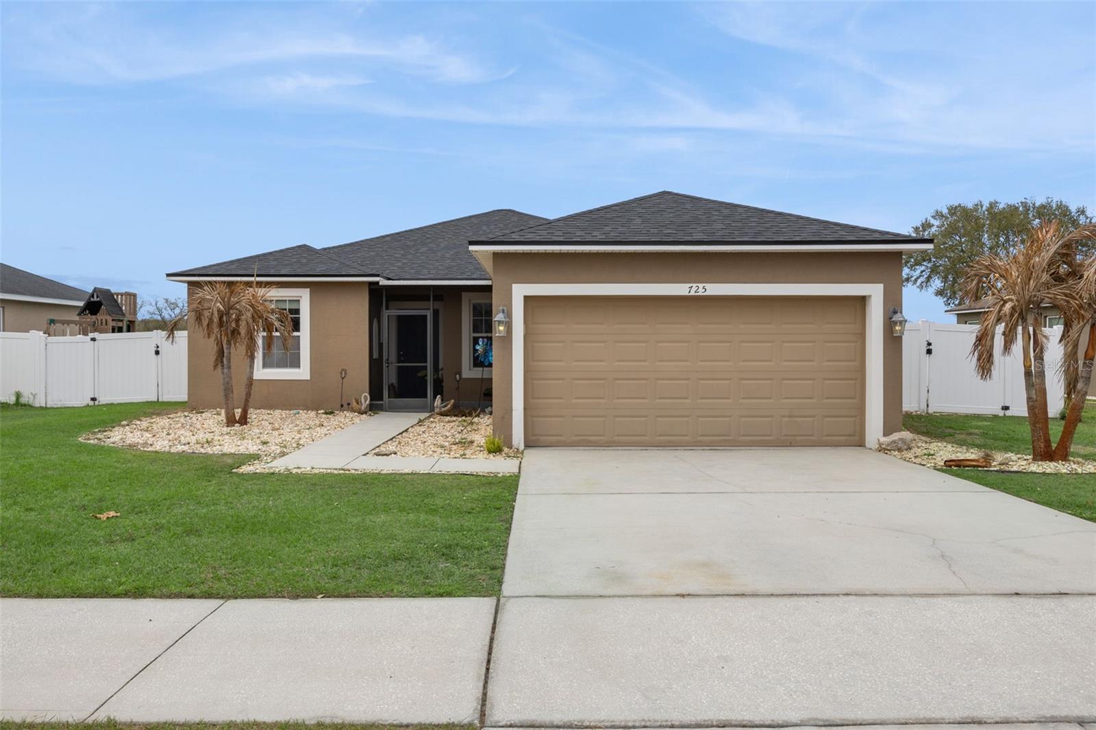 GROVELAND EAGLE POINTE PH 01 - Residential