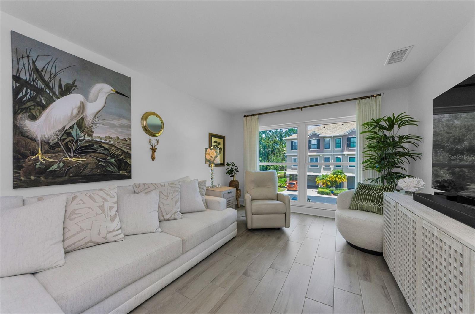 MEDITERRANEAN MANORS UNIT 9 CONDO - Residential Lease