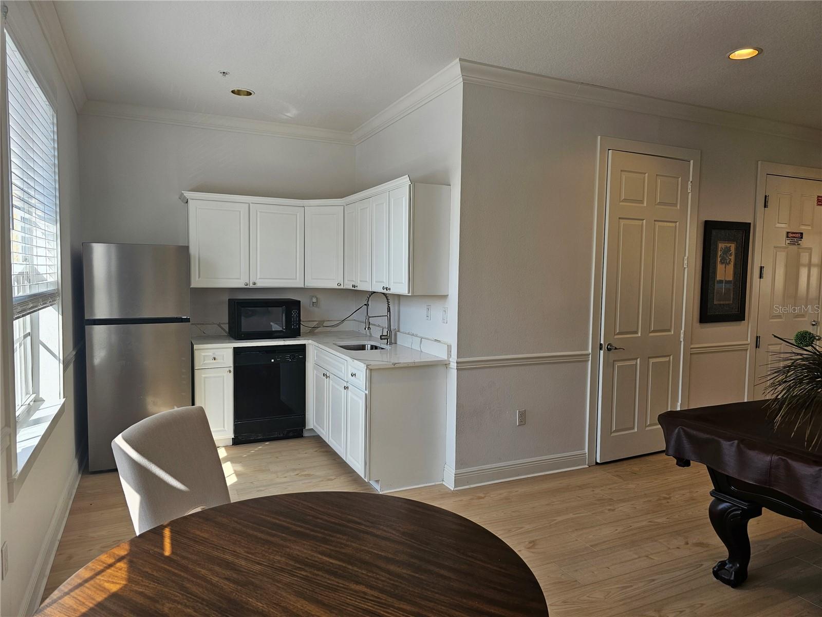 CORDOBA AT BEACH PARK A CONDOM - Residential Lease