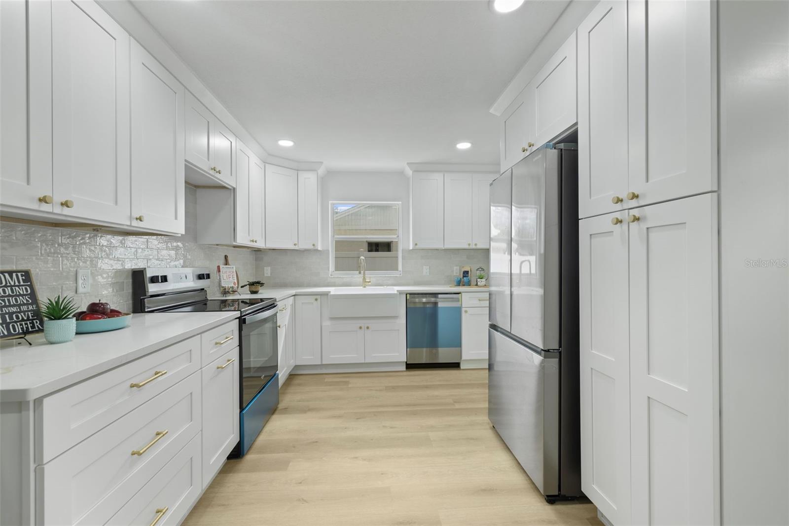 ANGELA HEIGHTS - Residential