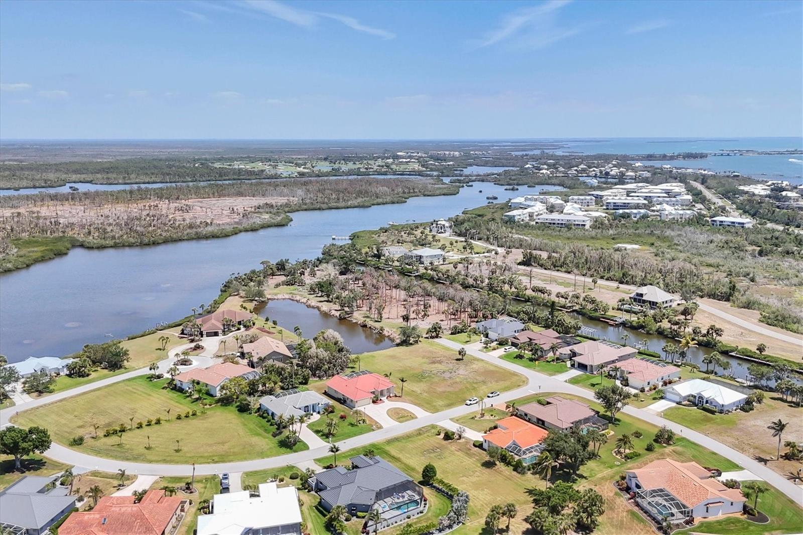 11 AMBERJACK LANE