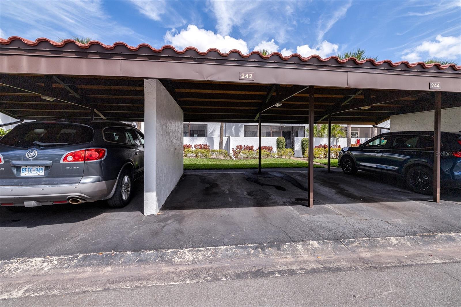 3500 EL CONQUISTADOR PARKWAY 242