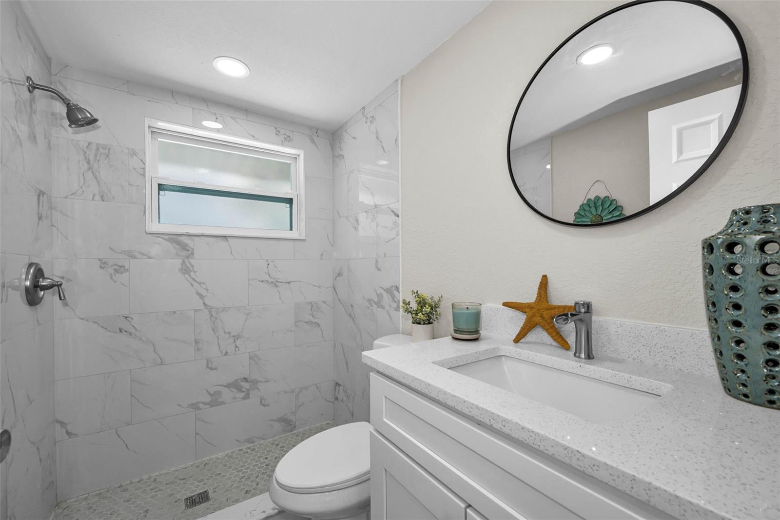 EMBASSY HILLS - Residential