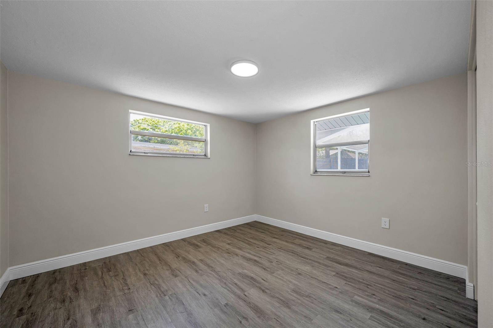 EMBASSY HILLS - Residential