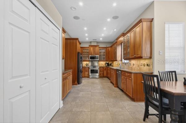 TANGLEWOOD AT KALEY - Residential