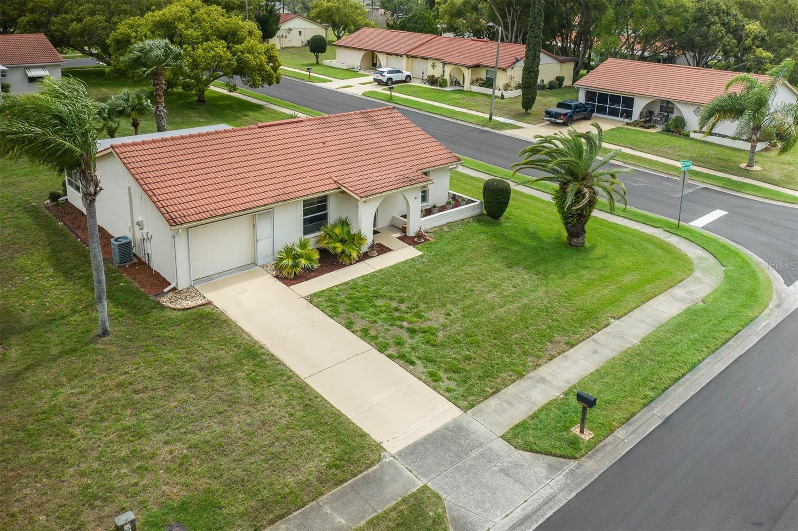 TIMBER OAKS - Residential