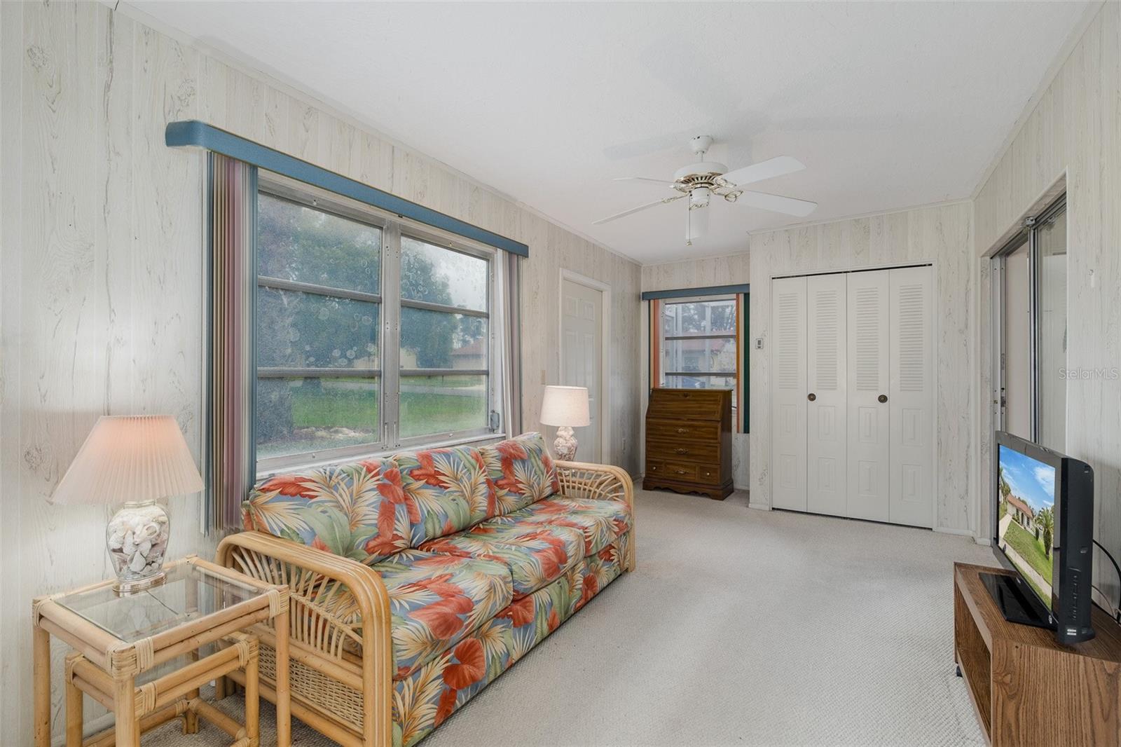 TIMBER OAKS - Residential