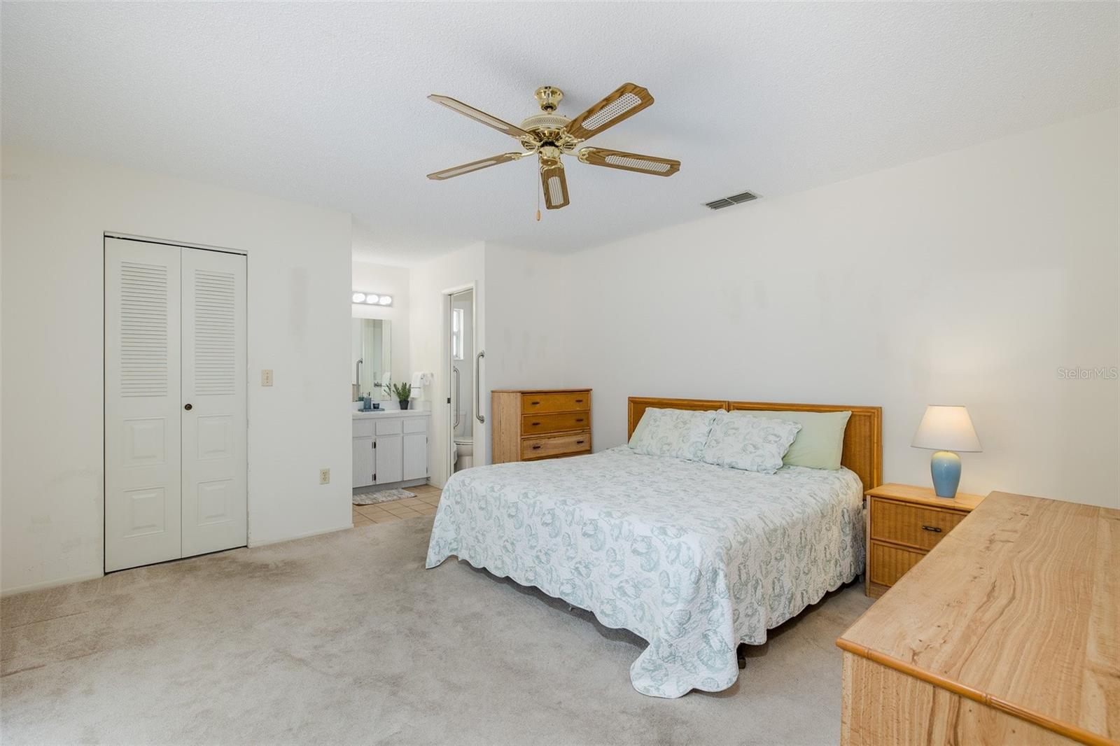 TIMBER OAKS - Residential