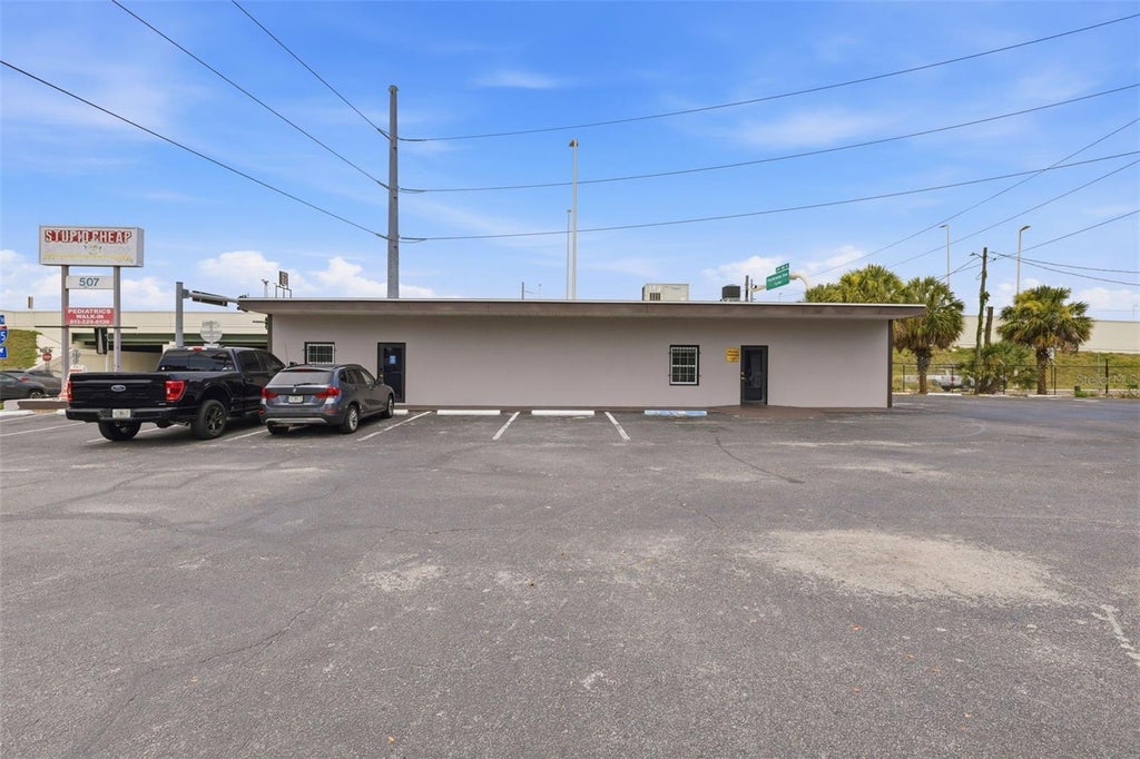 Photo of 507 E Dr Martin Luther King Jr Boulevard, Tampa, FL 33603 (MLS # TB8523636)