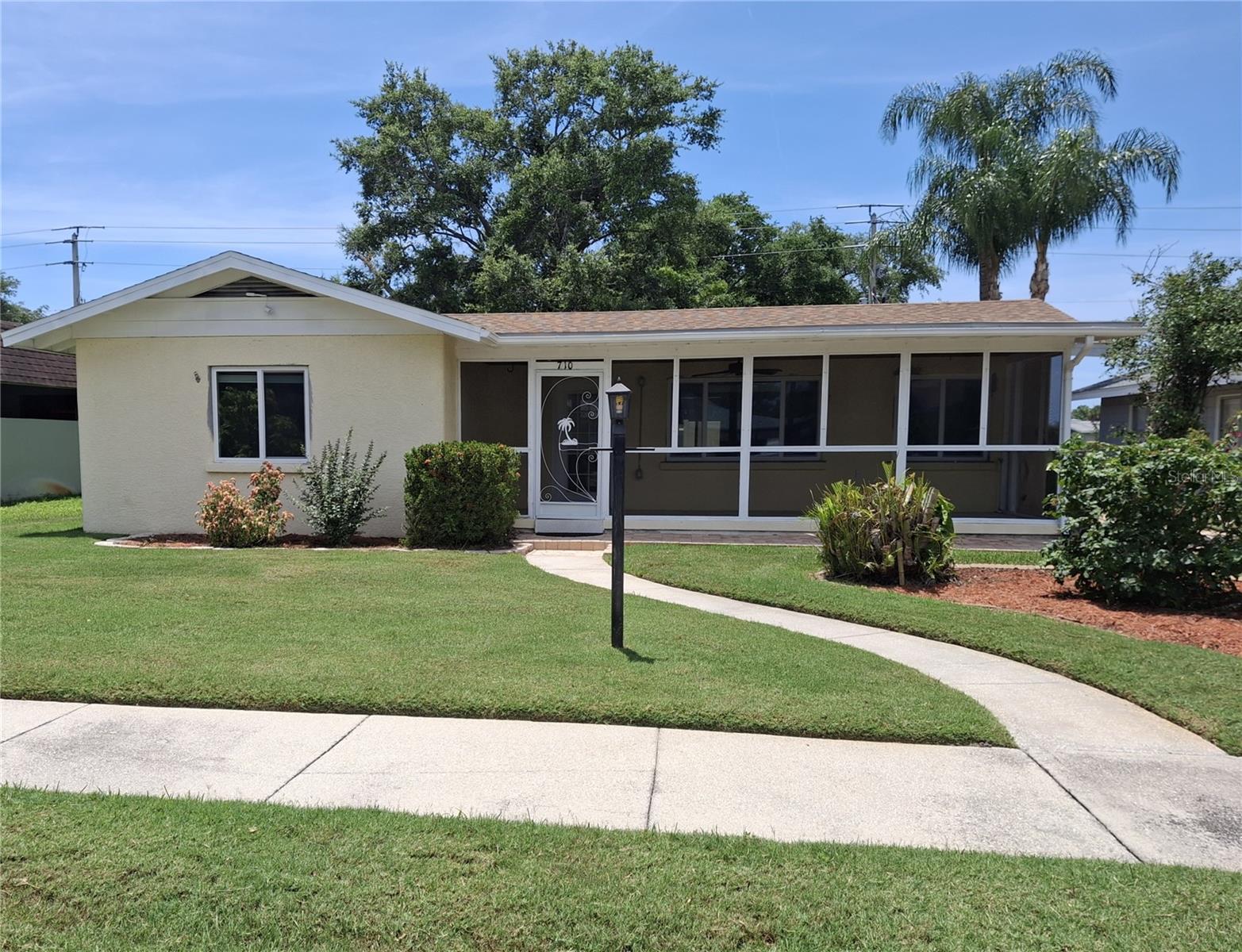 KENILWORTH - Residential