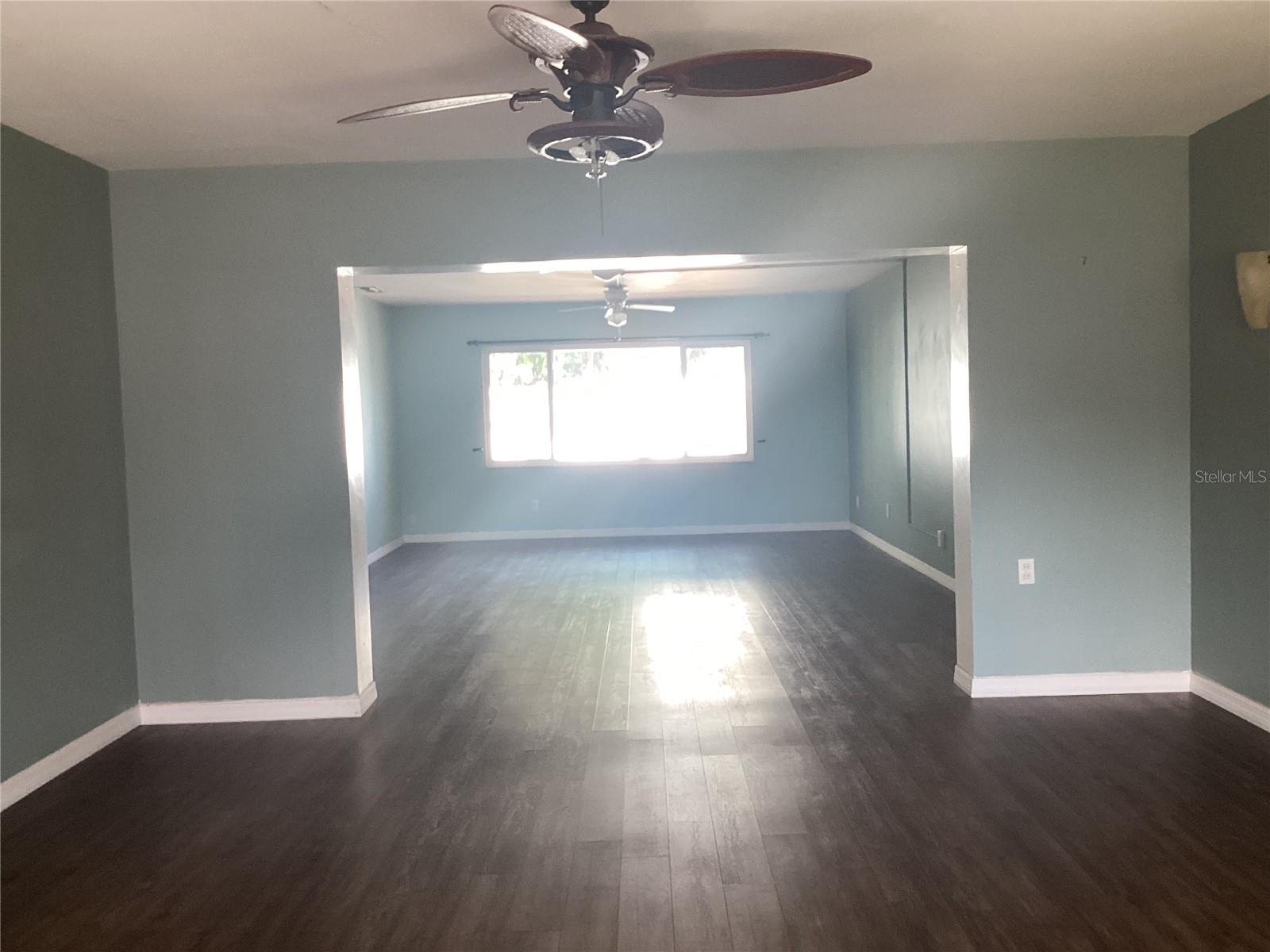 KENILWORTH - Residential