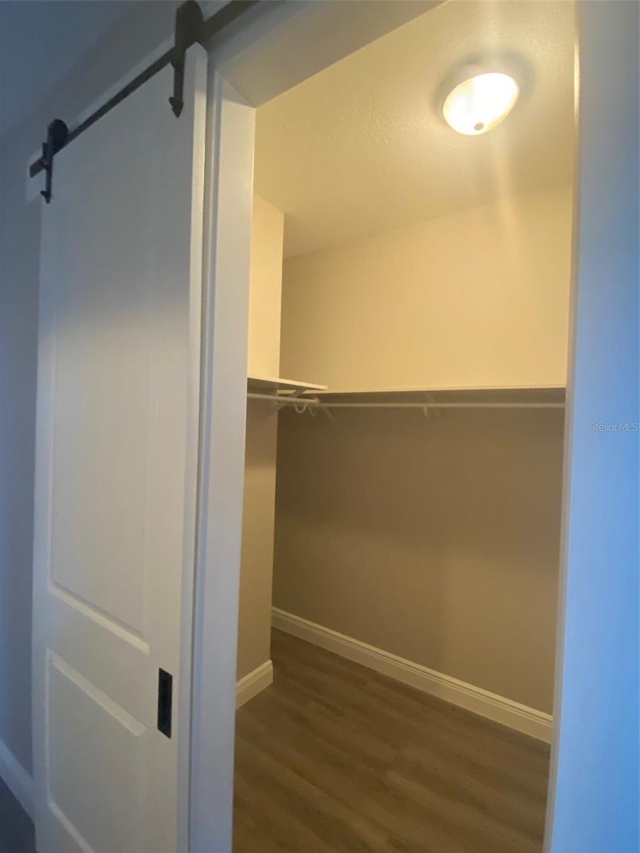 JULIETTE FALLS - Residential