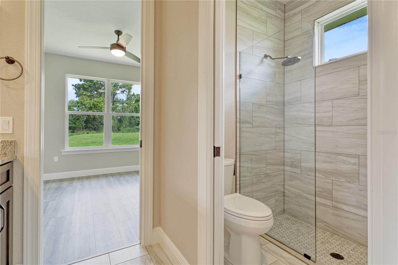 JULIETTE FALLS - Residential