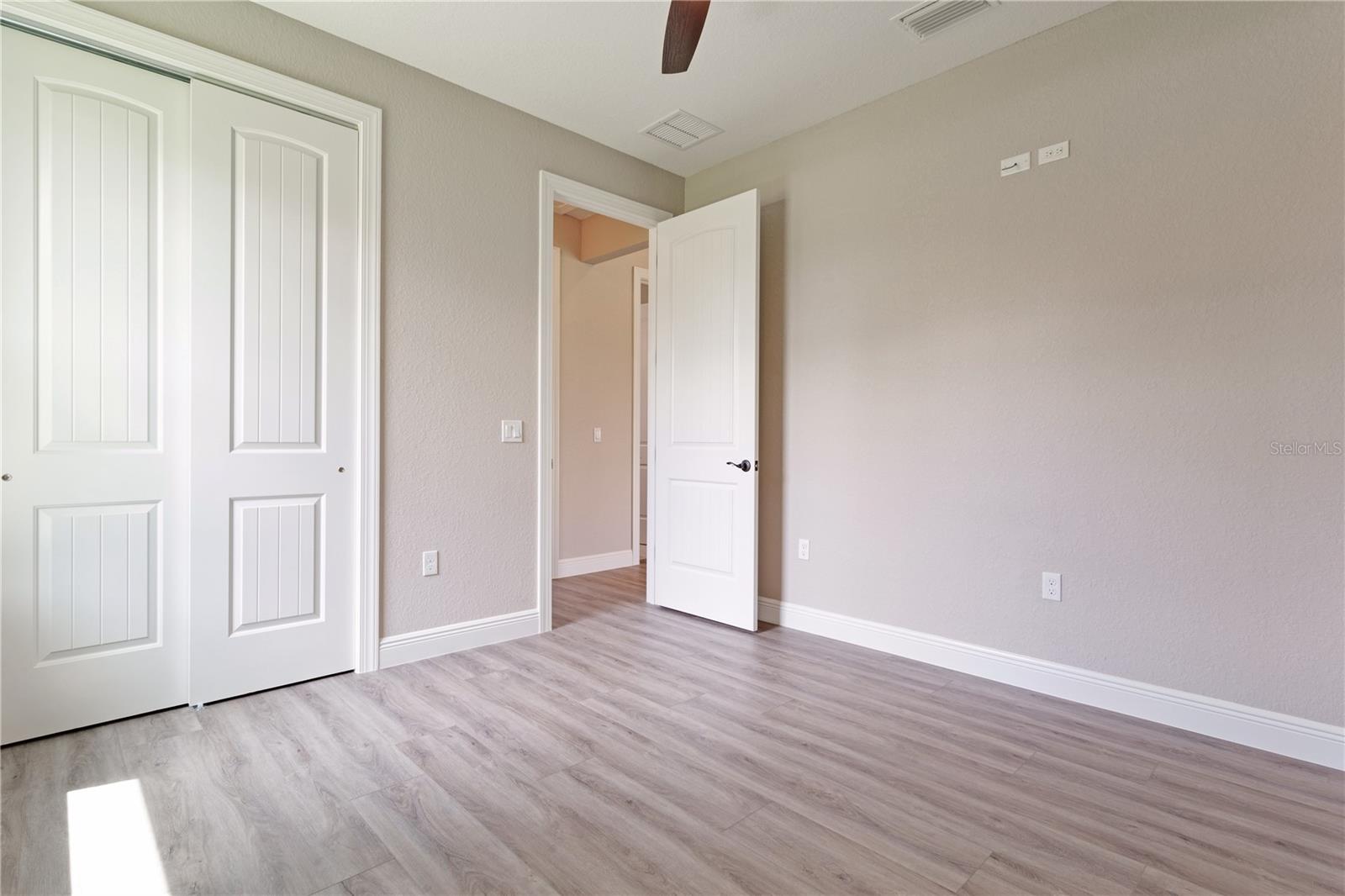 JULIETTE FALLS - Residential