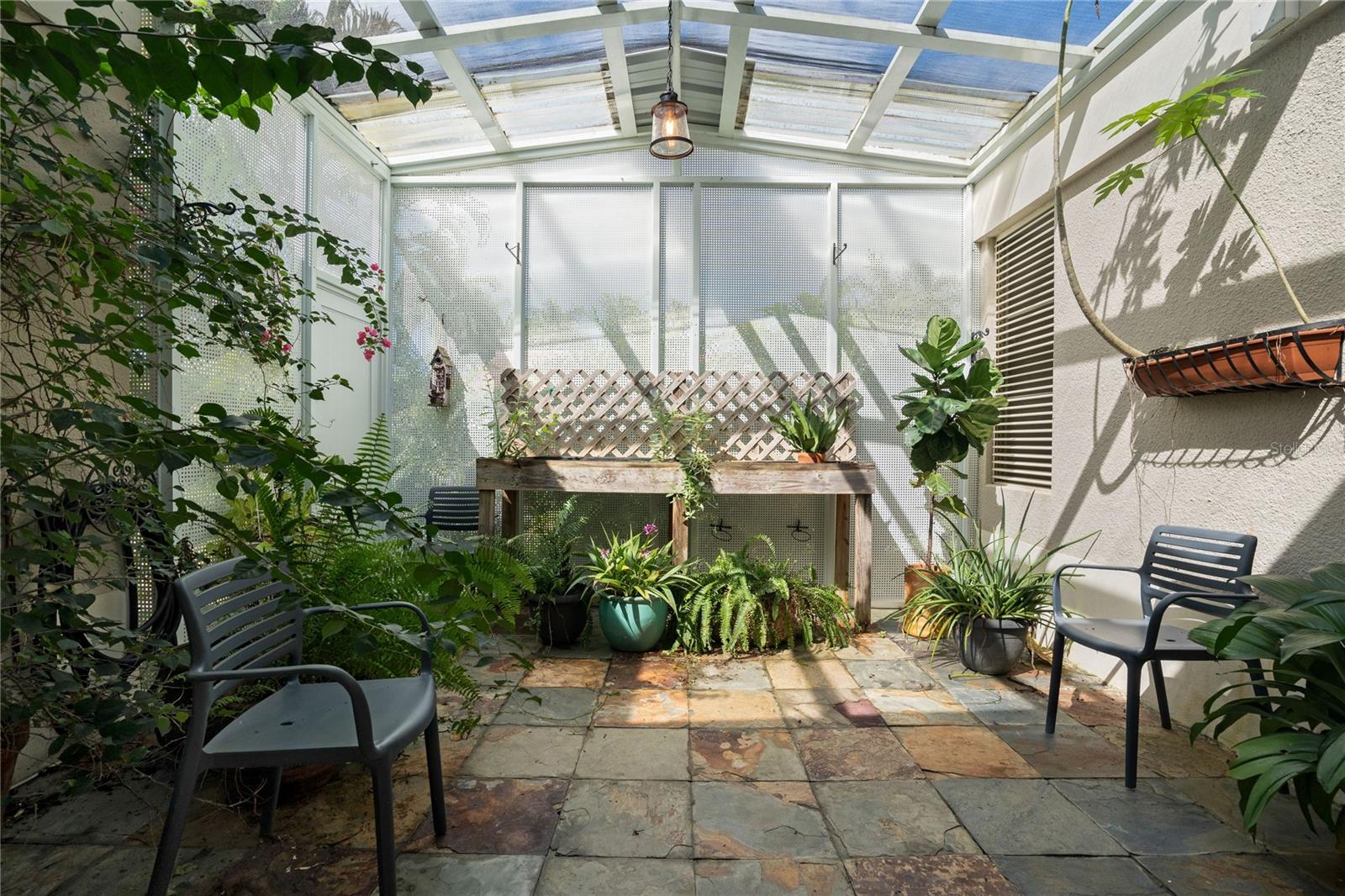 SABANERA DEL DORADO - Residential