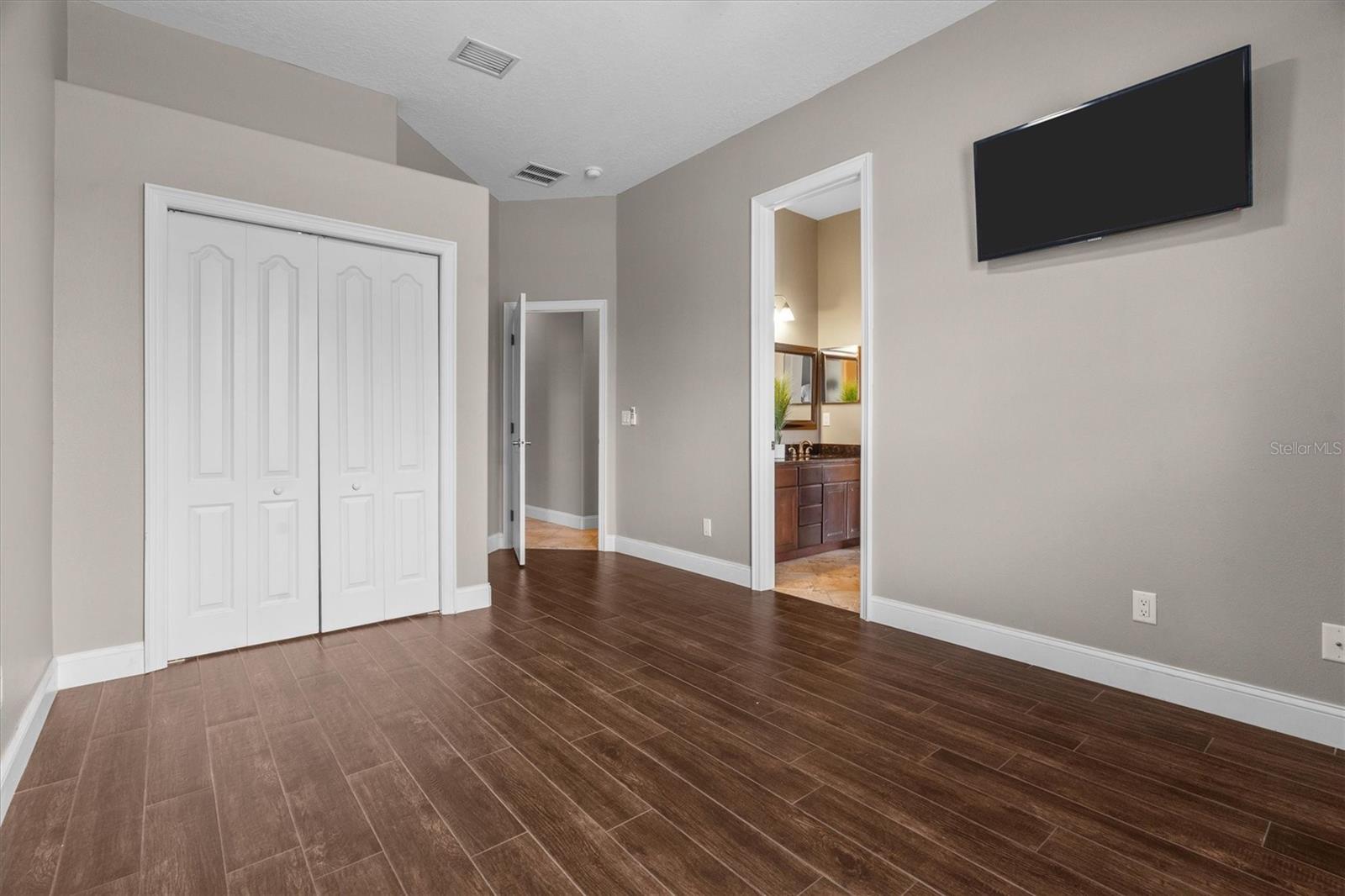 CAPE ORLANDO ESTATES - Residential