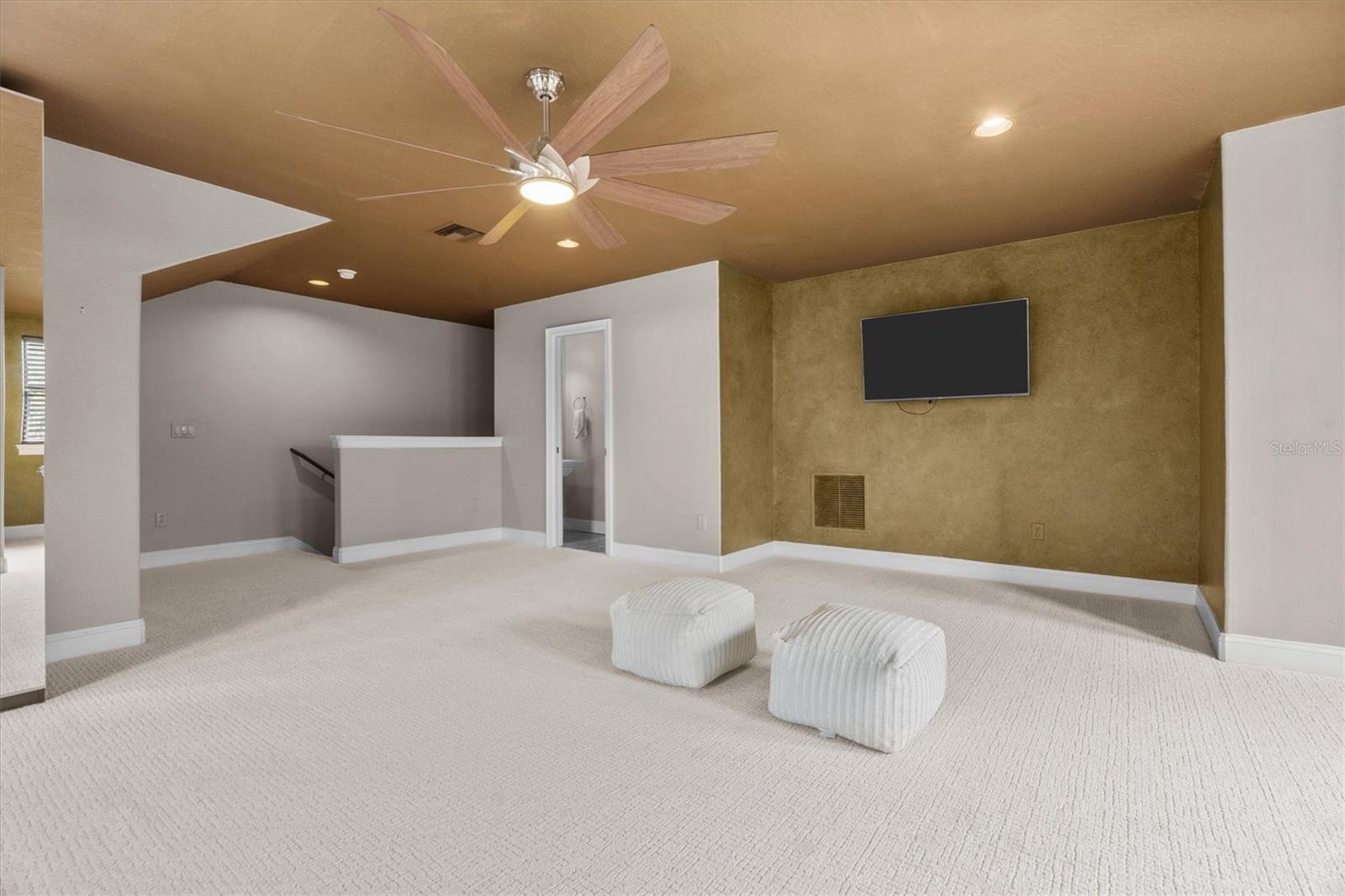 CAPE ORLANDO ESTATES - Residential