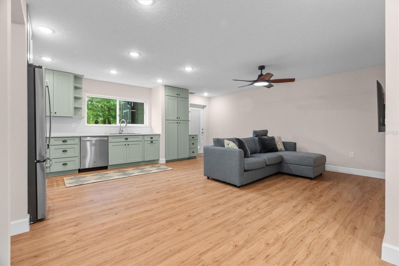 CAPE ORLANDO ESTATES - Residential