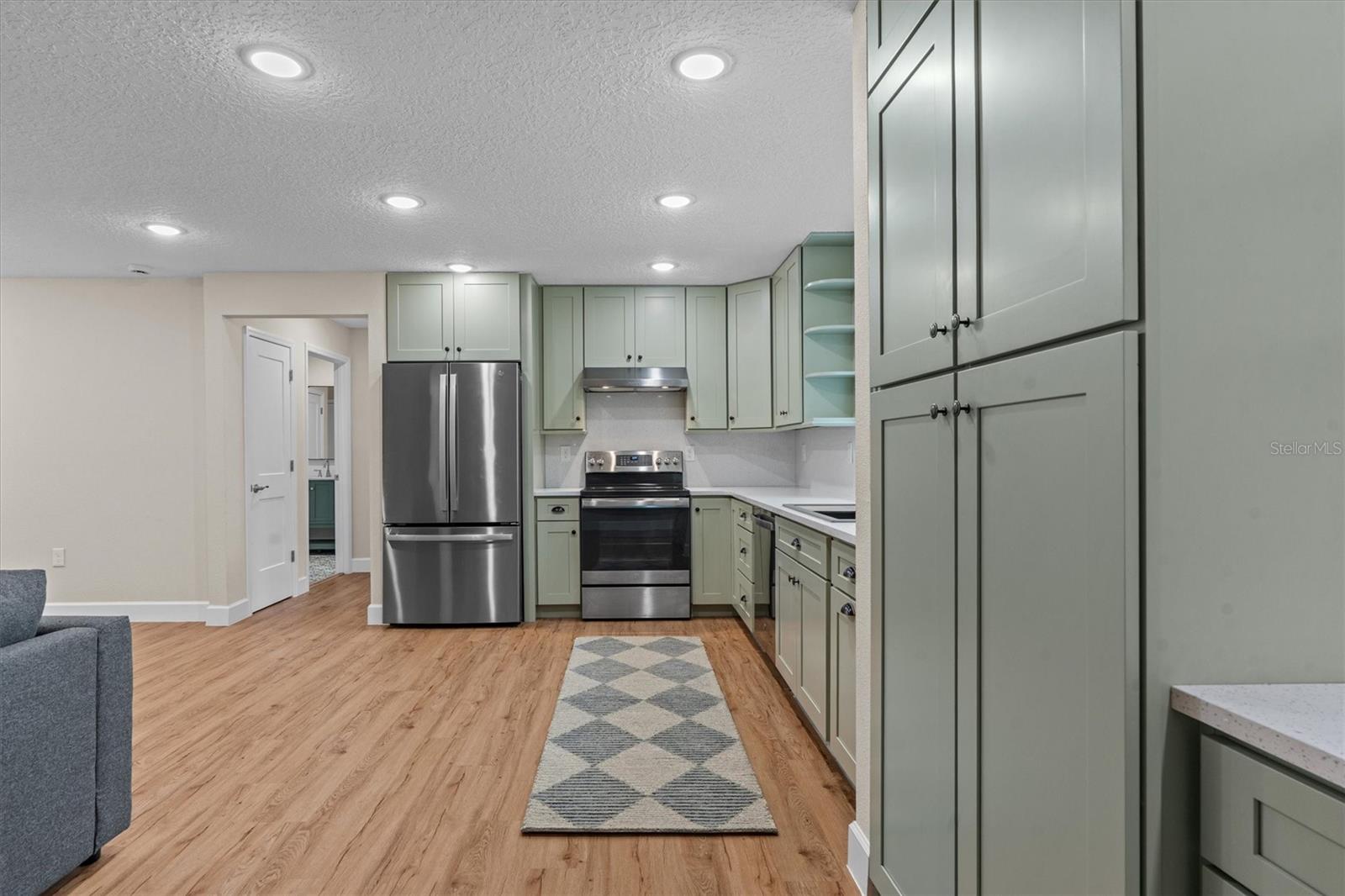 CAPE ORLANDO ESTATES - Residential