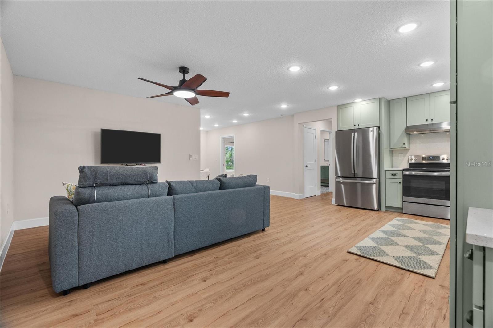 CAPE ORLANDO ESTATES - Residential