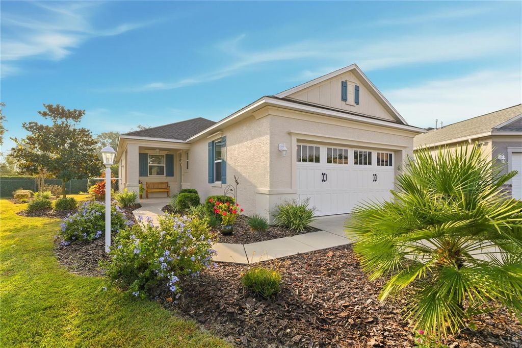 Photo of 7707 SW 88th Street Road, Ocala, FL 34476 (MLS # OM714170)