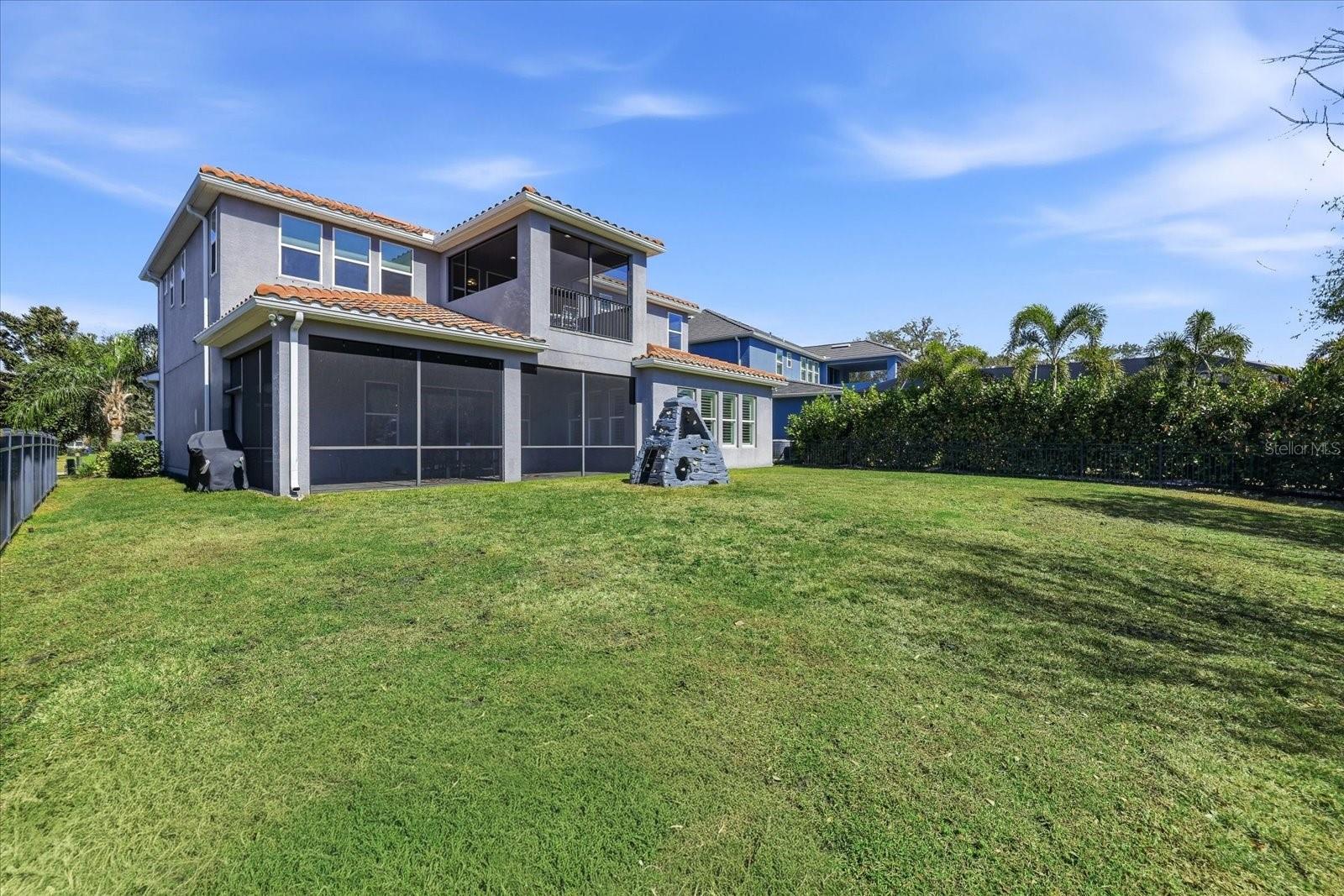 ARBOR GRANDE - Residential