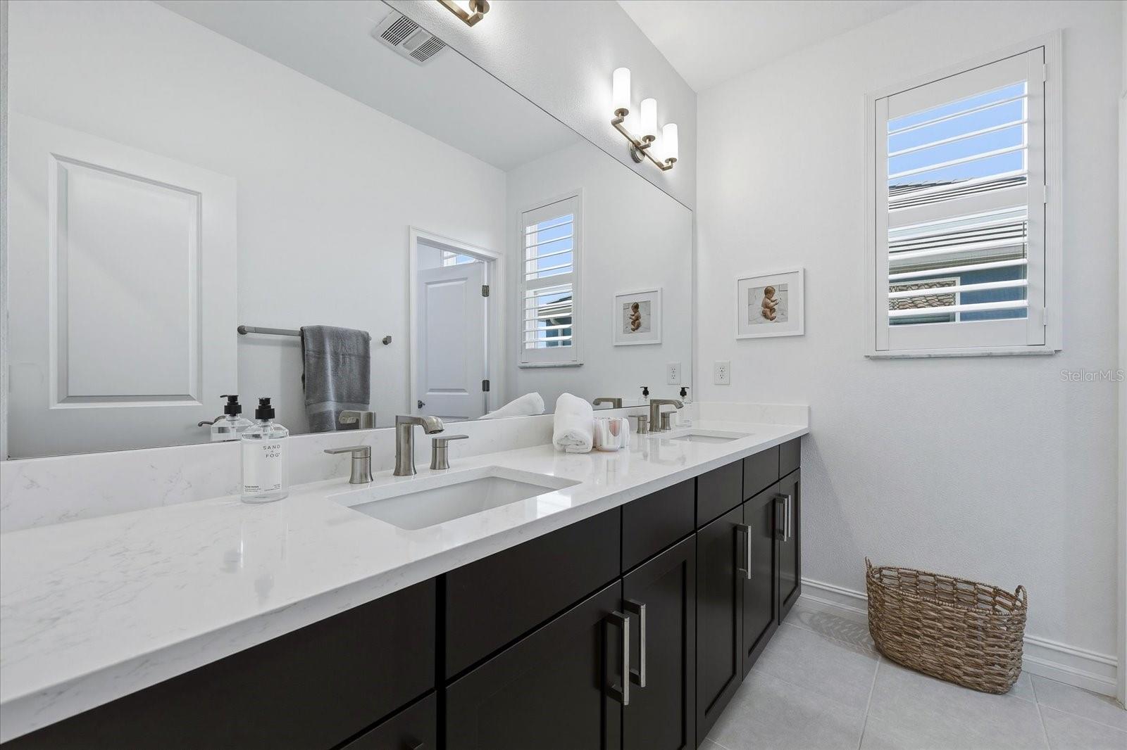 ARBOR GRANDE - Residential