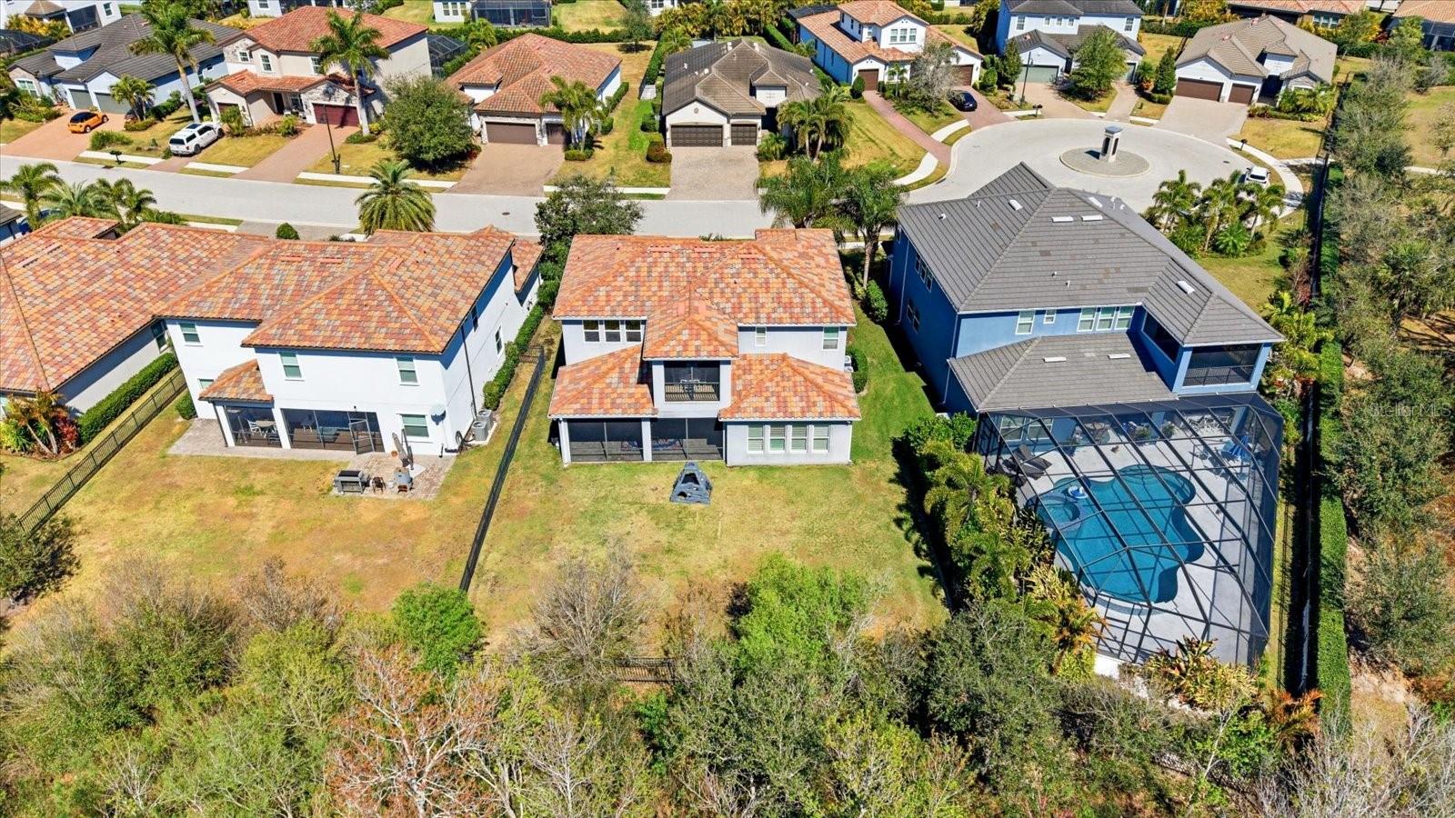 ARBOR GRANDE - Residential