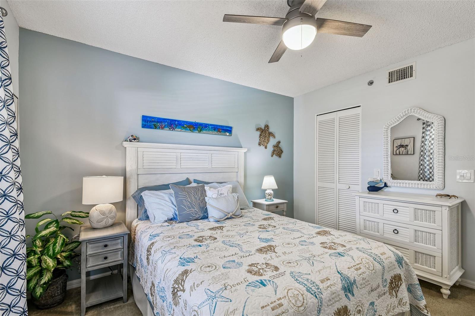 COUNTRY VILLAGE CONDO - Residential