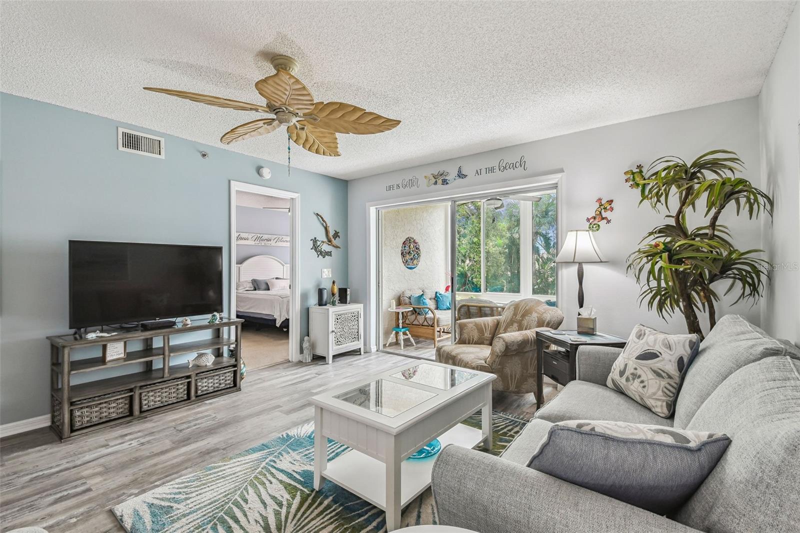 COUNTRY VILLAGE CONDO - Residential