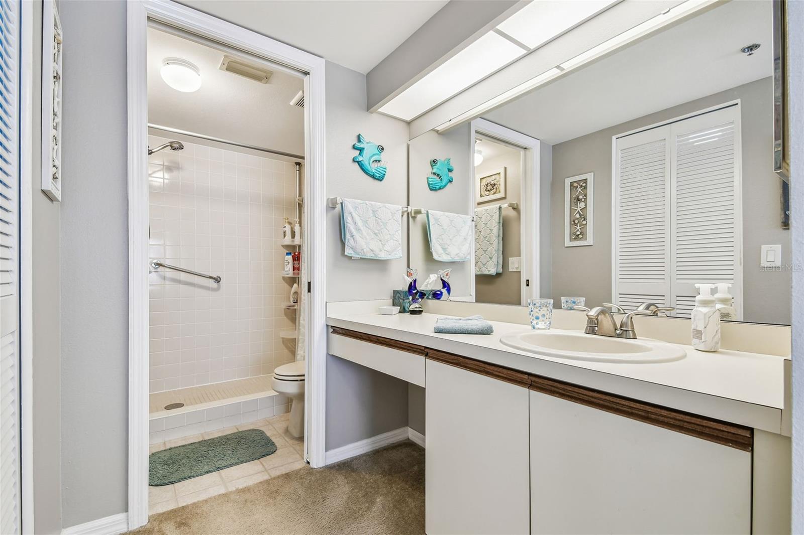 COUNTRY VILLAGE CONDO - Residential