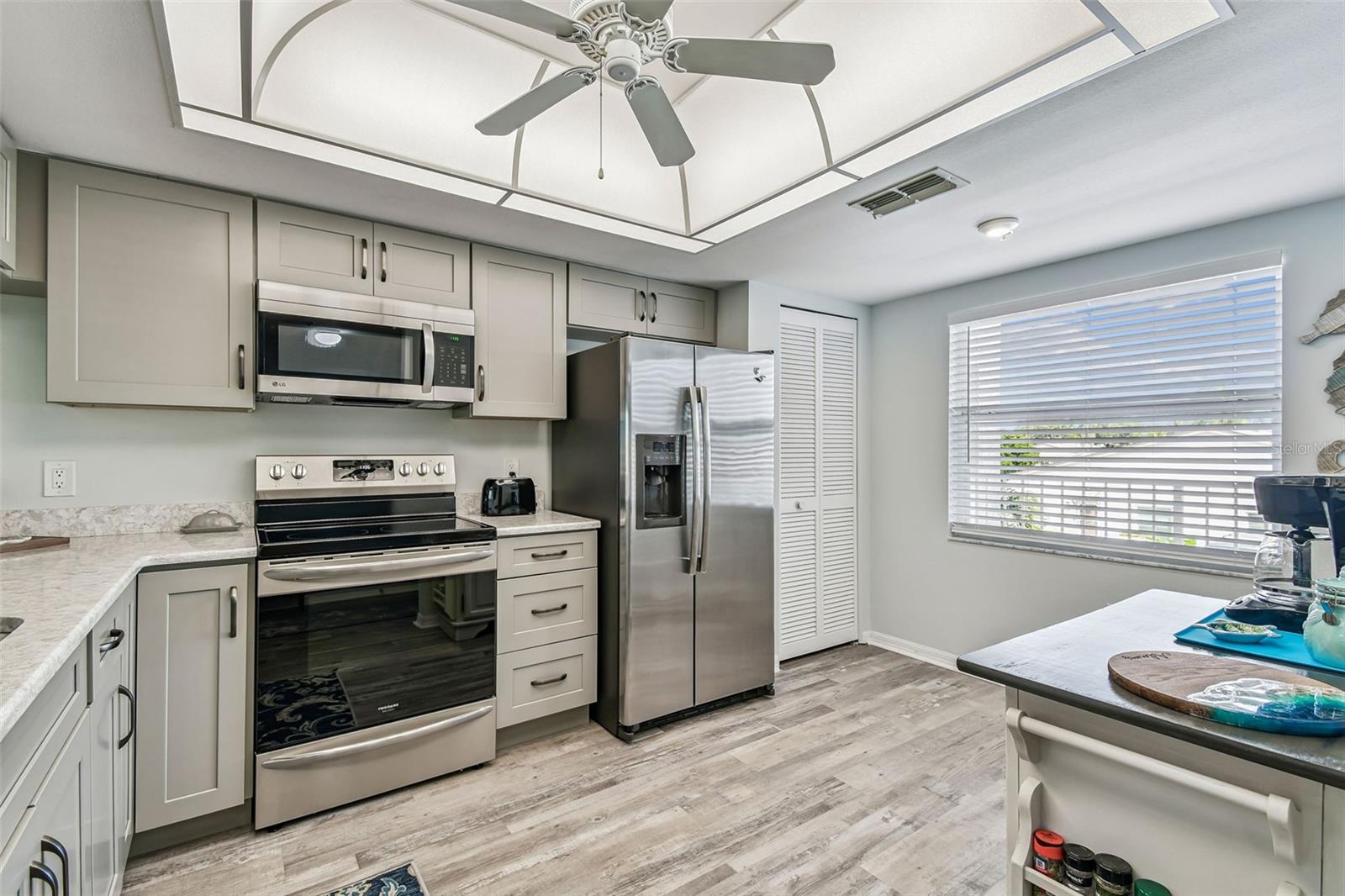 COUNTRY VILLAGE CONDO - Residential