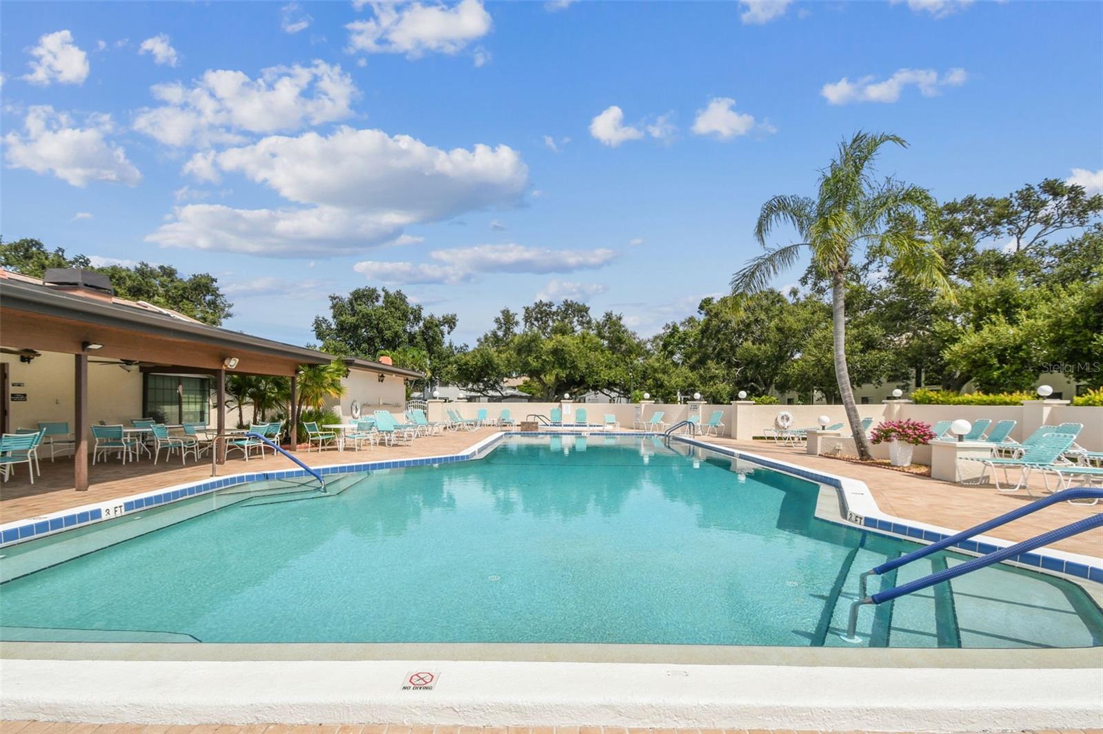 COUNTRY VILLAGE CONDO - Residential
