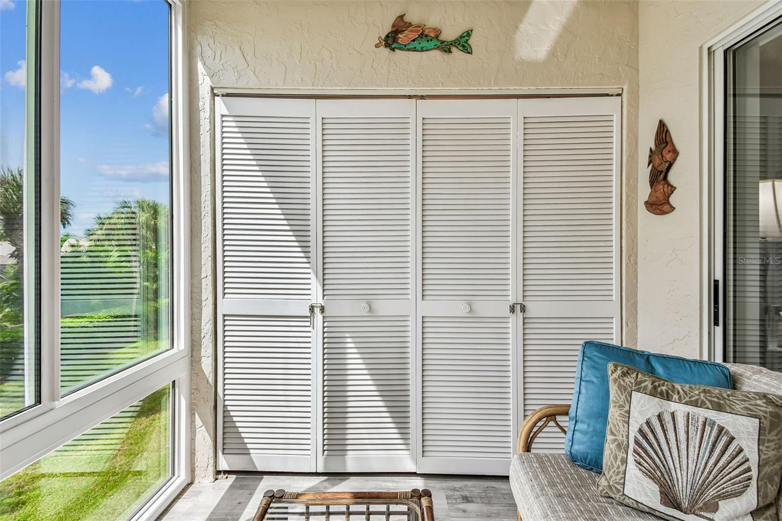 COUNTRY VILLAGE CONDO - Residential