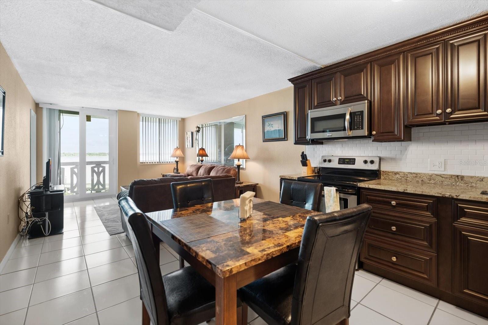 BAYSHORE BATH & TENNIS CLUB CONDO - Residential
