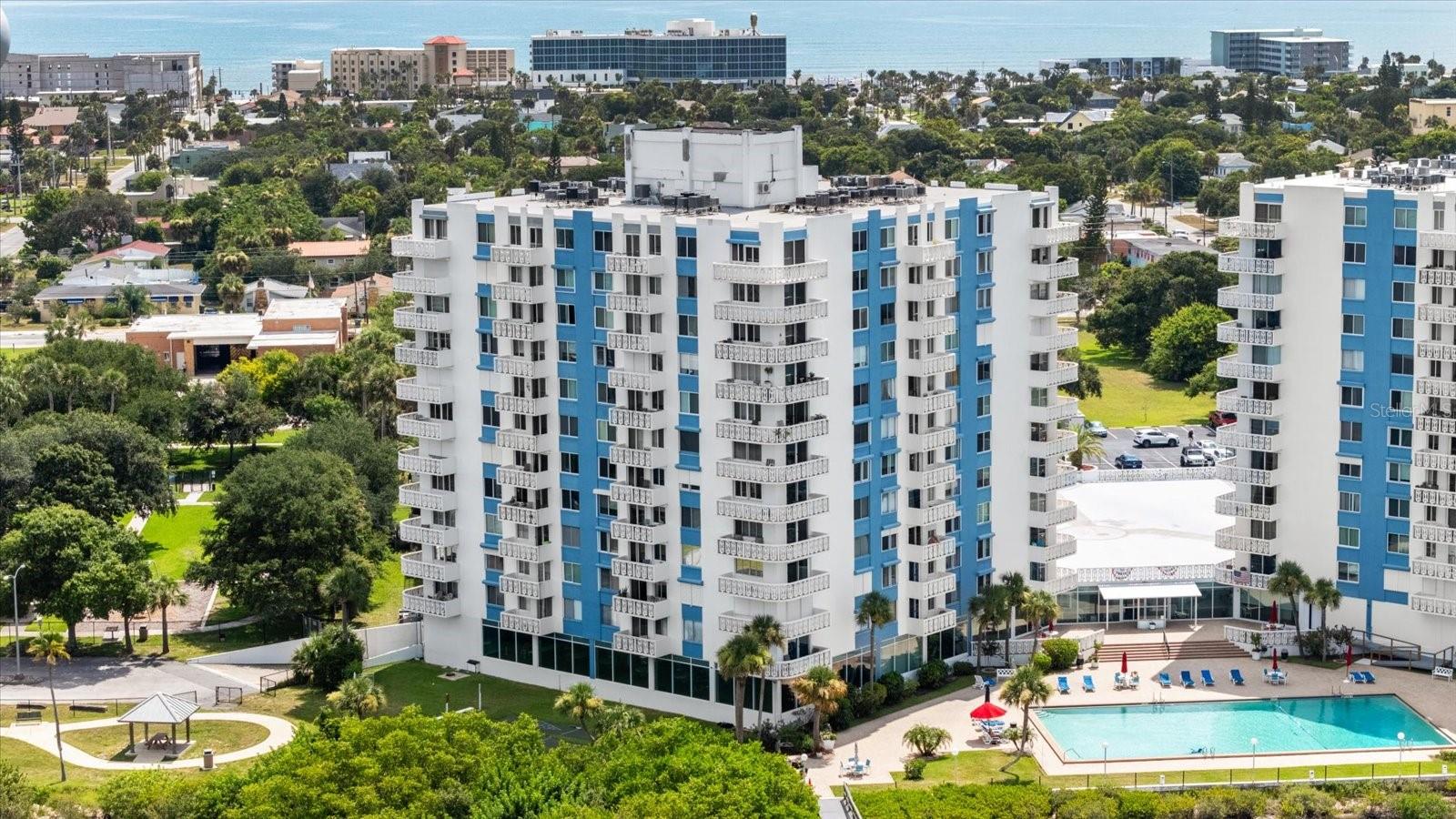 BAYSHORE BATH & TENNIS CLUB CONDO - Residential