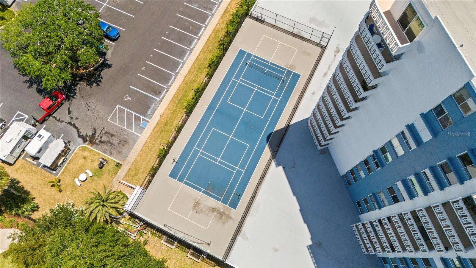 BAYSHORE BATH & TENNIS CLUB CONDO - Residential