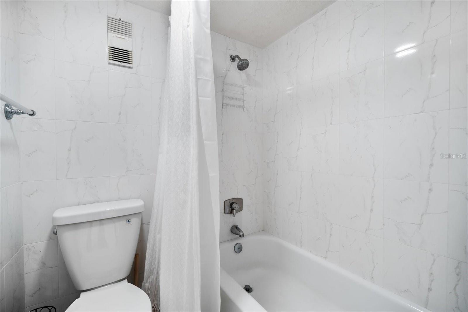 BAYSHORE BATH & TENNIS CLUB CONDO - Residential