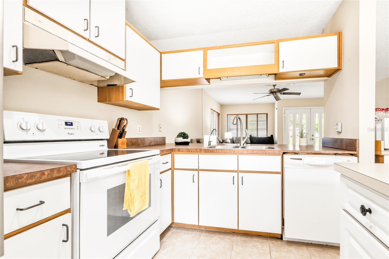 QUAIL HOLLOW - Residential