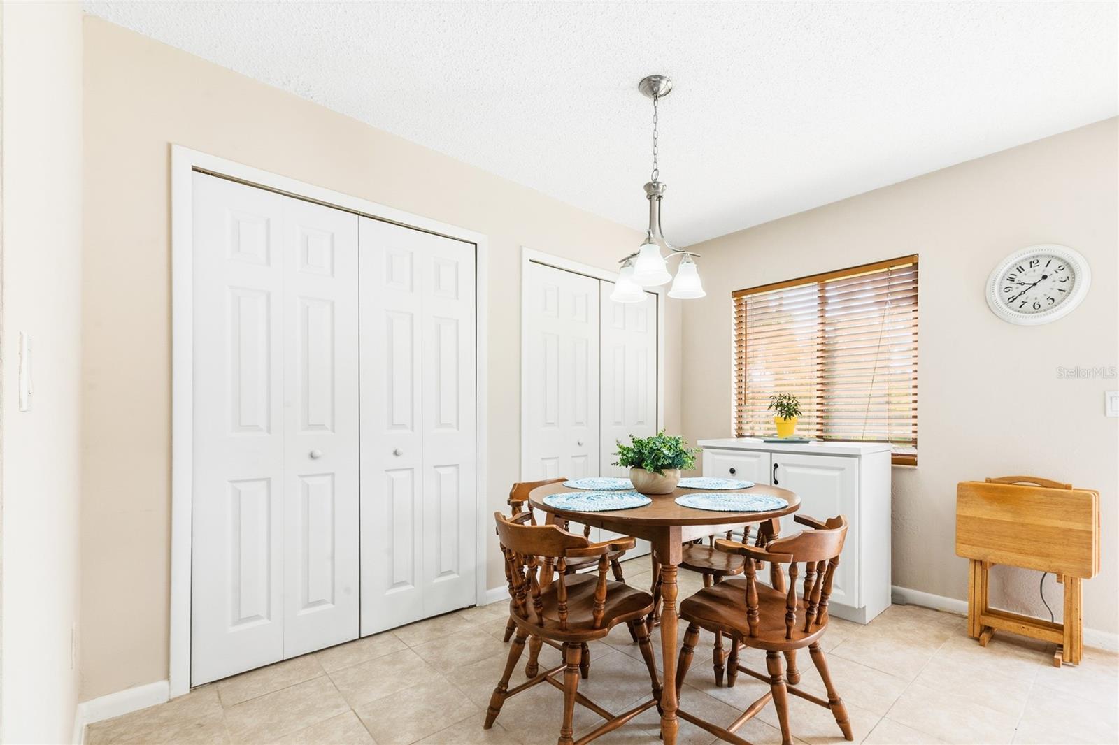 QUAIL HOLLOW - Residential