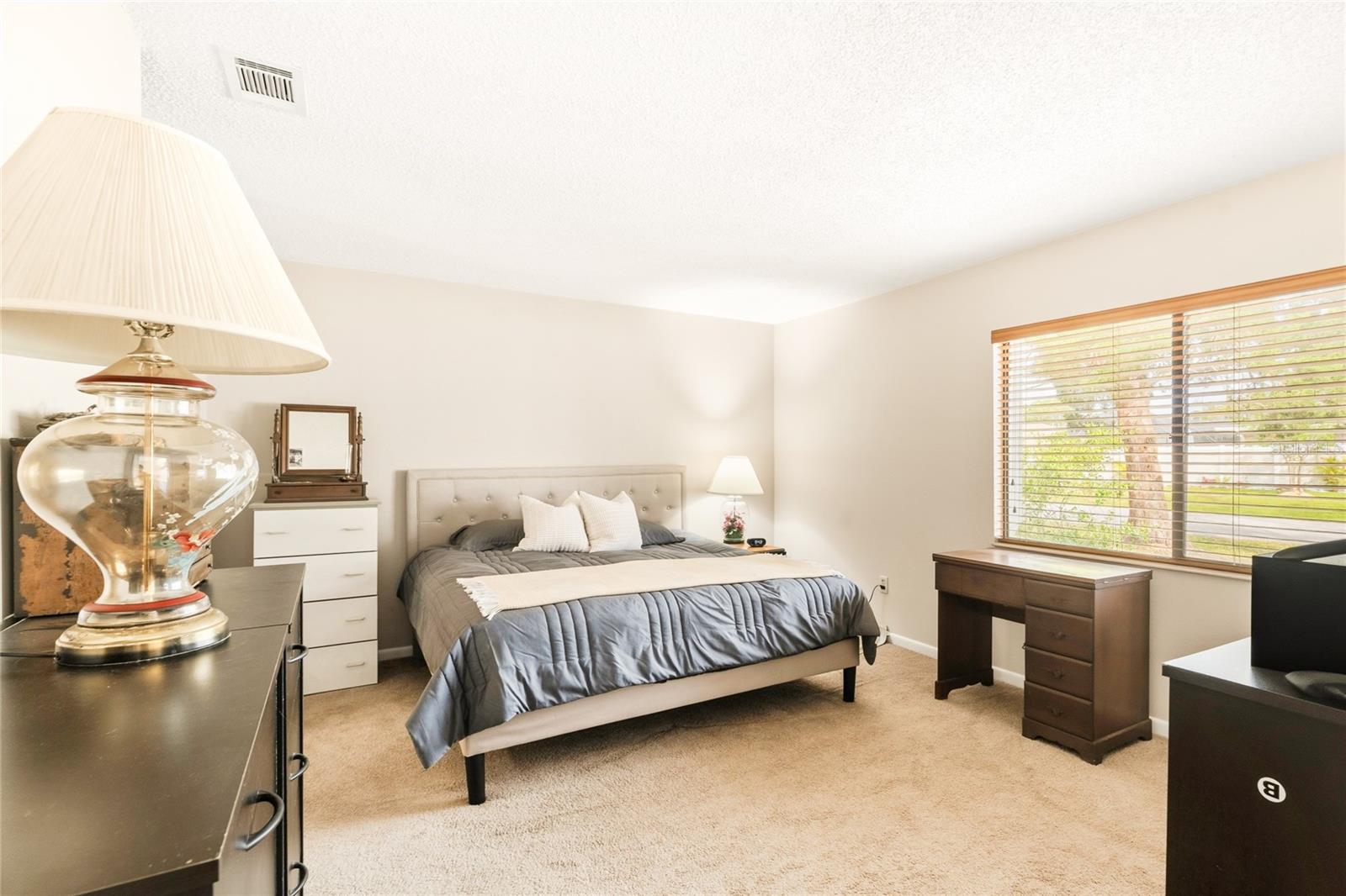 QUAIL HOLLOW - Residential