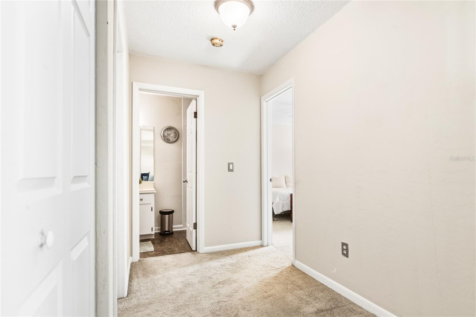 QUAIL HOLLOW - Residential