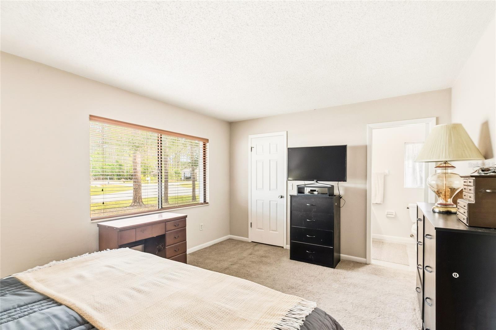 QUAIL HOLLOW - Residential