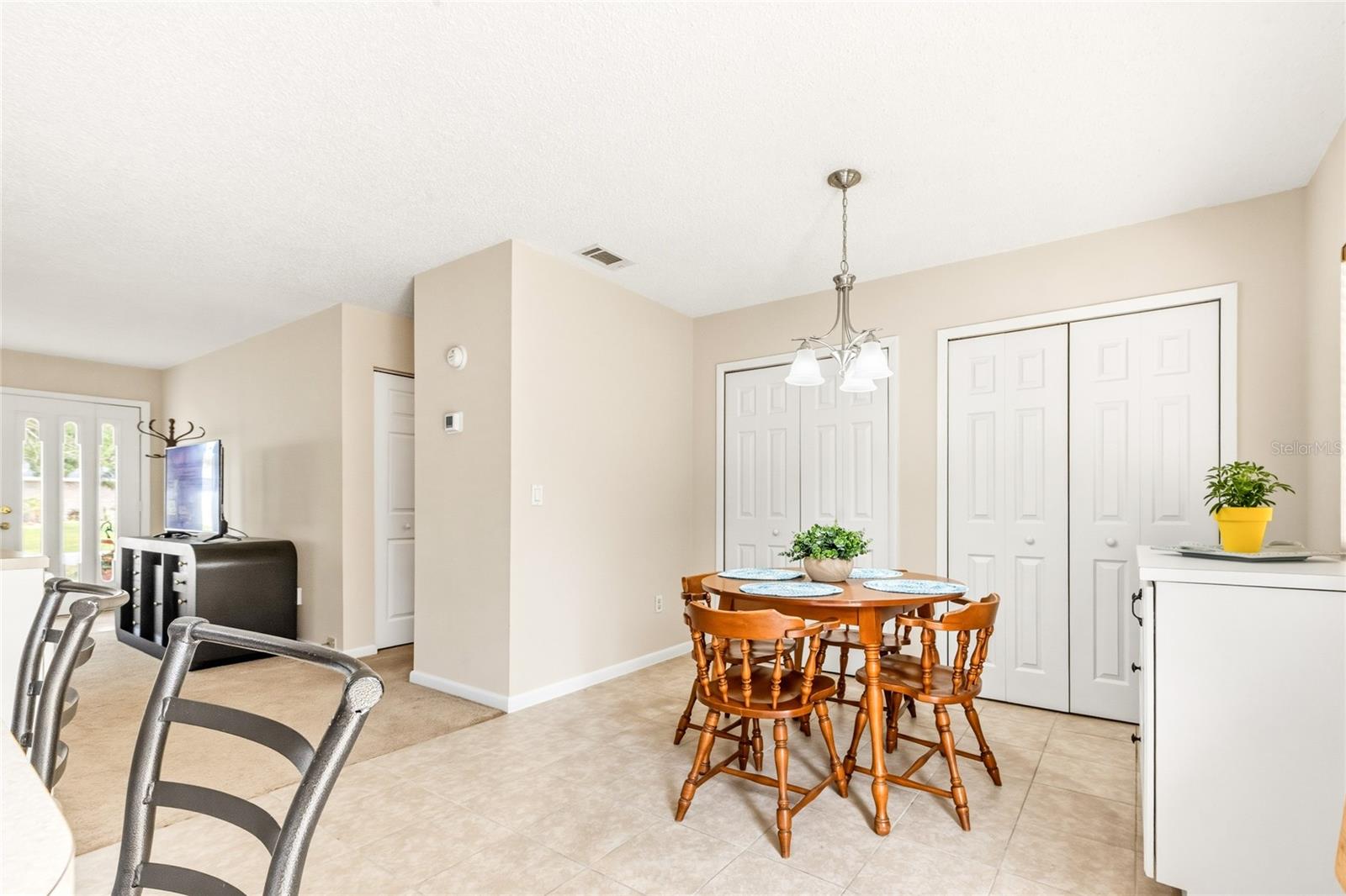 QUAIL HOLLOW - Residential