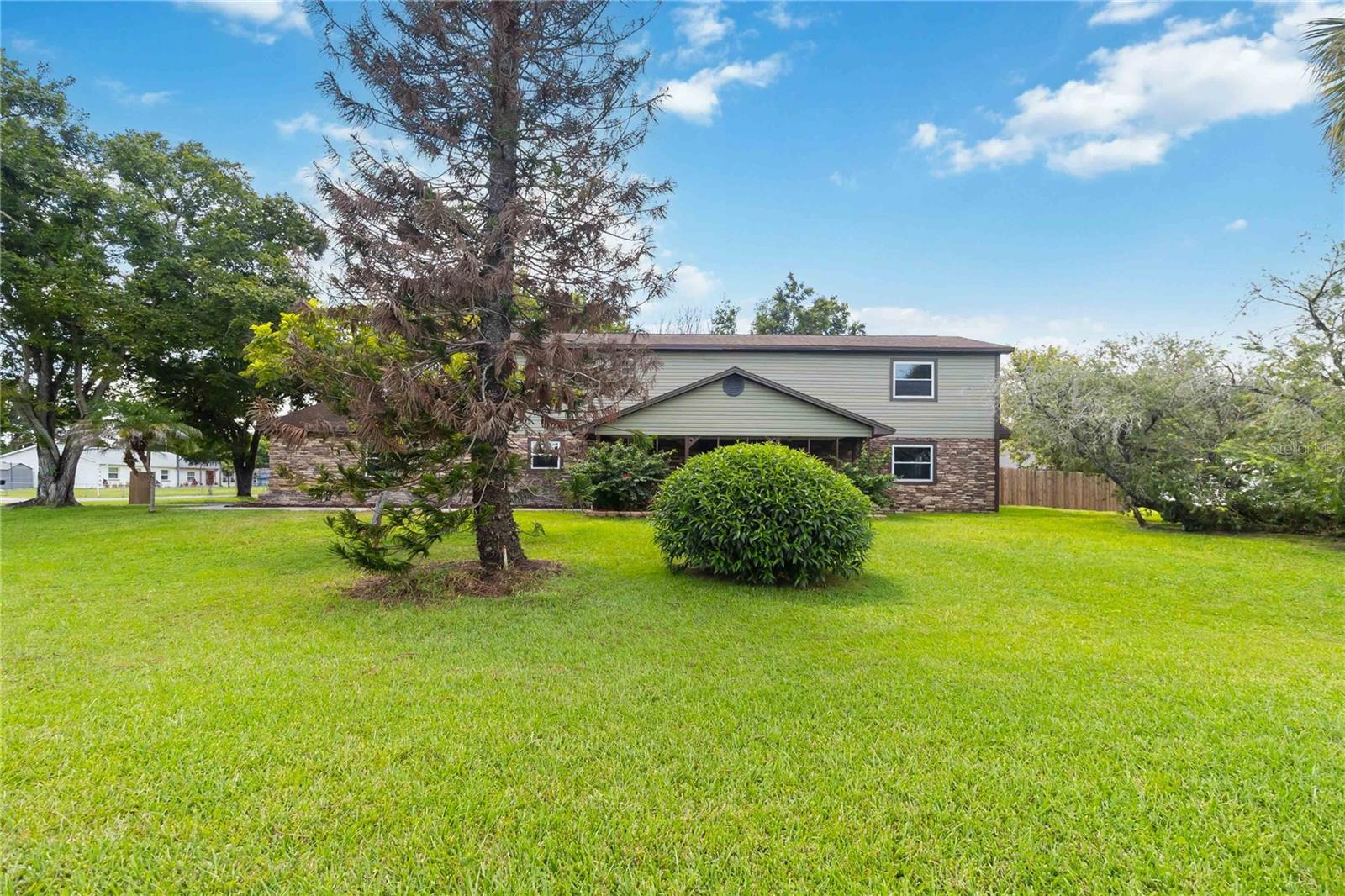 4899 SPARROW DRIVE